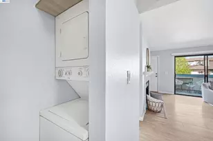 2523 Copa Del Oro Dr, Union City, CA 94587 - Photo 11