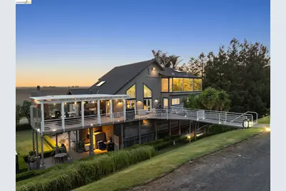 17035 Terminous Rd, Isleton, CA 95641 - Photo 9