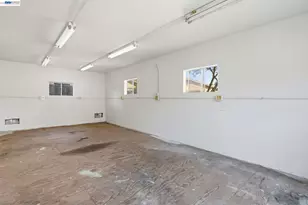 1940 Mc Peak Ct, Tracy, CA 95376 - Photo 35