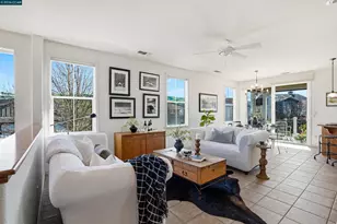 6560 Deerfield Dr, Vallejo, CA 94591 - Photo 3