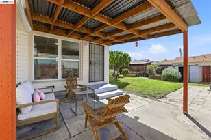 16311 Ria Dr, Ashland, CA 94578 - Photo 35