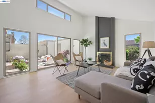 3201 Phoenix Ln, Alameda, CA 94502 - Photo 1