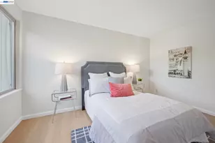 3201 Phoenix Ln, Alameda, CA 94502 - Photo 25