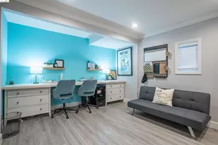 527 Chester St, Oakland, CA 94607 - Photo 11