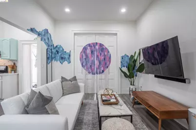 527 Chester St, Oakland, CA 94607 - Photo 31