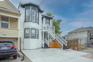 527 Chester St, Oakland, CA 94607 - Photo 3