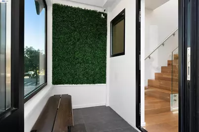 2975 Cesar Chavez St, San Francisco, CA 94110 - Photo 27