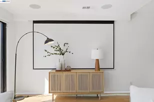 2975 Cesar Chavez St, San Francisco, CA 94110 - Photo 9