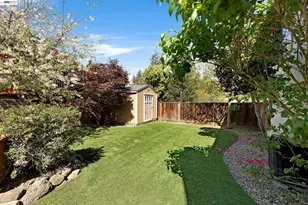 18595 Laredo Rd, Castro Valley, CA 94546 - Photo 21