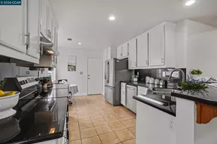 933 Country Run Dr, Martinez, CA 94553 - Photo 5