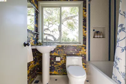 943 Glendome Circle, Oakland, CA 94602 - Photo 25