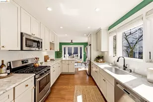 405 Van Buren Ave, Oakland, CA 94610 - Photo 17