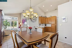 124 Greenmeadow Cir, Pittsburg, CA 94565 - Photo 17