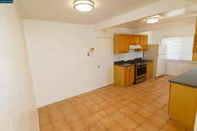 2929 Alta Mira Dr, Richmond, CA 94806 - Photo 7