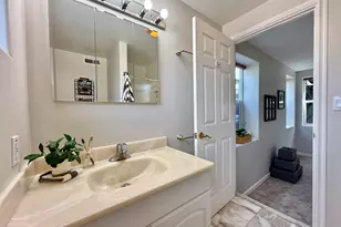 980 Victoria Ave, San Leandro, CA 94577 - Photo 39