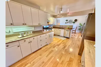 980 Victoria Ave, San Leandro, CA 94577 - Photo 23