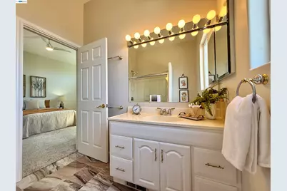 980 Victoria Ave, San Leandro, CA 94577 - Photo 47