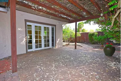 385 Maureen Ln, Pleasant Hill, CA 94523 - Photo 29