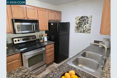 140 Reflections Dr #25, San Ramon, CA 94583 - Photo 5