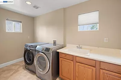 107 Limestone Cmn, Livermore, CA 94550 - Photo 43