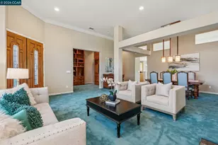 5374 Fernbank Dr, Concord, CA 94521 - Photo 13