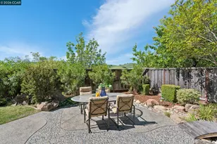 5374 Fernbank Dr, Concord, CA 94521 - Photo 41