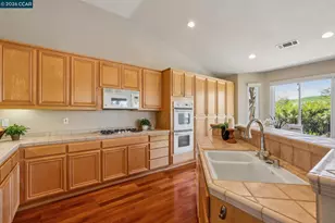 5374 Fernbank Dr, Concord, CA 94521 - Photo 29