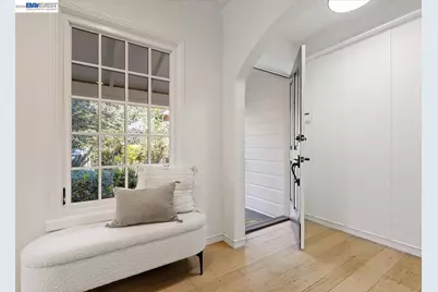 1731 Mountain Blvd, Oakland, CA 94611 - Photo 9