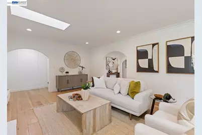 1731 Mountain Blvd, Oakland, CA 94611 - Photo 13