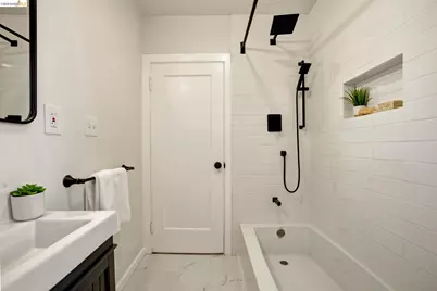 700 Calmar Ave., Oakland, CA 94610 - Photo 29