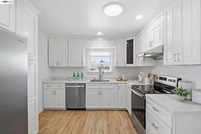 39605 Bruning St., Fremont, CA 94538 - Photo 7