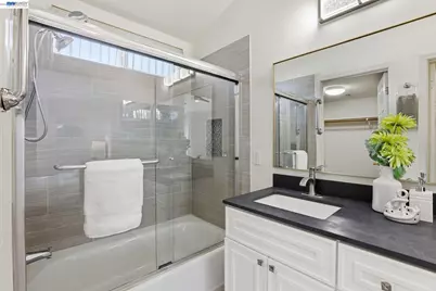 7318 Bower Ln, Dublin, CA 94568 - Photo 21