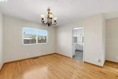 518 Churchill Park Dr, San Jose, CA 95136 - Photo 17