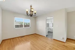 518 Churchill Park Dr, San Jose, CA 95136 - Photo 17