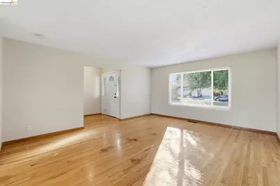 518 Churchill Park Dr, San Jose, CA 95136 - Photo 19