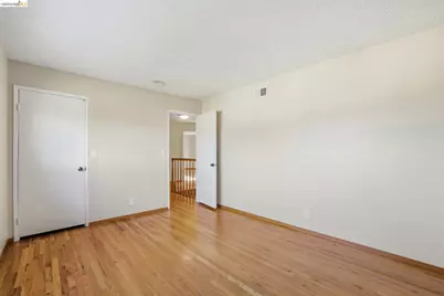 518 Churchill Park Dr, San Jose, CA 95136 - Photo 27