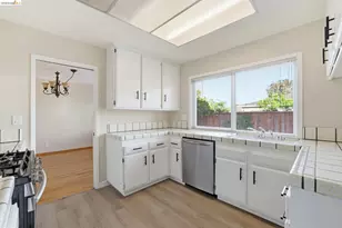 518 Churchill Park Dr, San Jose, CA 95136 - Photo 7