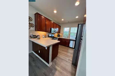 2512 Covelline St., Santa Rosa, CA 95407 - Photo 3