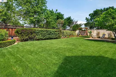 2270 Doccia Ct, Pleasanton, CA 94566 - Photo 39