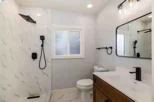 9644 D St, Oakland, CA 94603 - Photo 9