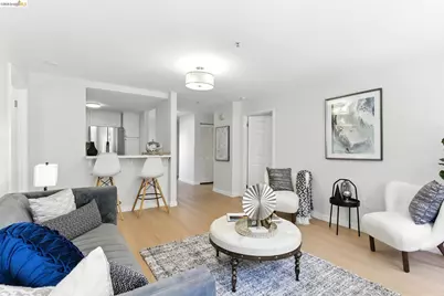 555 10th Street #201, Oakland, CA 94607 - Photo 7