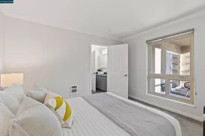 590 El Dorado Ave #214, Oakland, CA 94611 - Photo 17