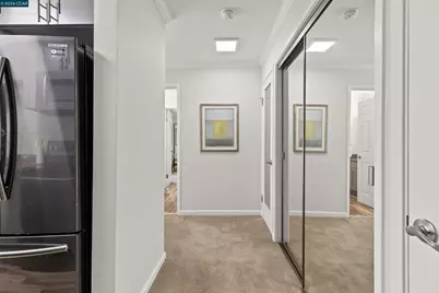 590 El Dorado Ave #214, Oakland, CA 94611 - Photo 7
