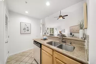 280 Caldecott, Oakland, CA 94618 - Photo 9