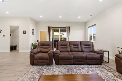 2394 Bharvani Ave, Manteca, CA 95337 - Photo 11