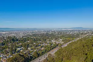6401 Blue Rock Ct, Oakland, CA 94605 - Photo 23