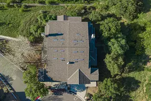 6401 Blue Rock Ct, Oakland, CA 94605 - Photo 29