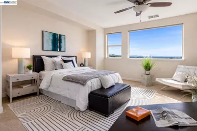 6401 Blue Rock Ct, Oakland, CA 94605 - Photo 13