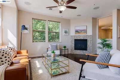 6401 Blue Rock Ct, Oakland, CA 94605 - Photo 5