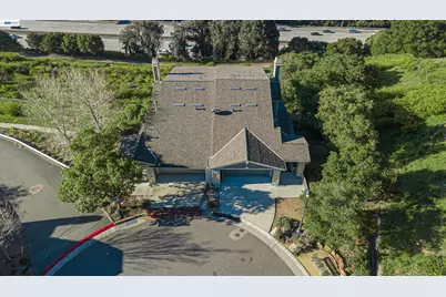 6401 Blue Rock Ct, Oakland, CA 94605 - Photo 29